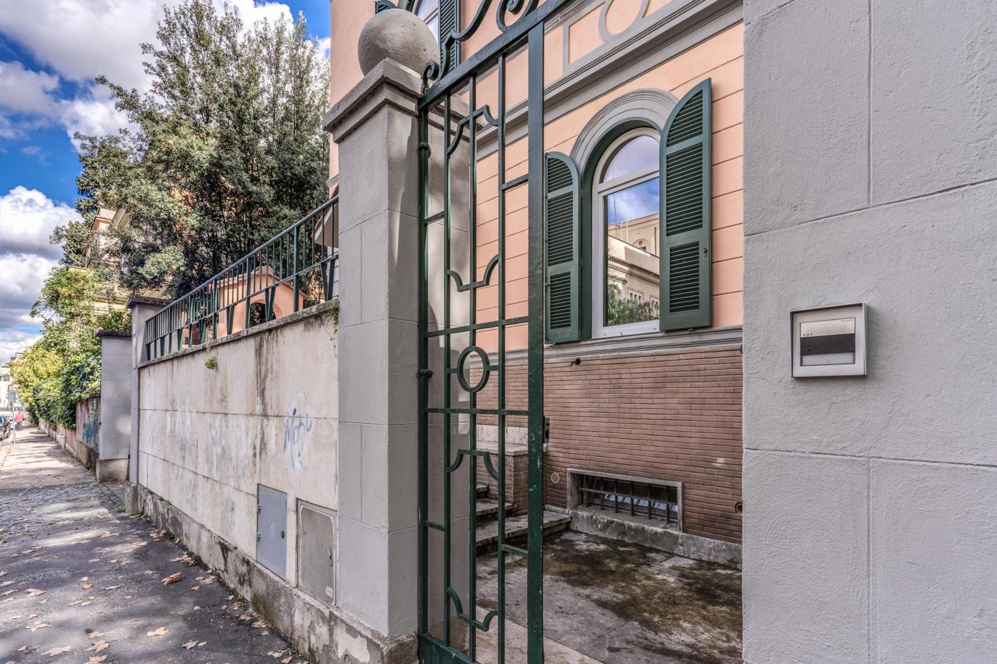 V E N E R E Apartments ローマ エクステリア 写真